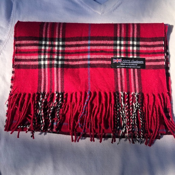 Cashmere Scarf - Picture 1 of 2